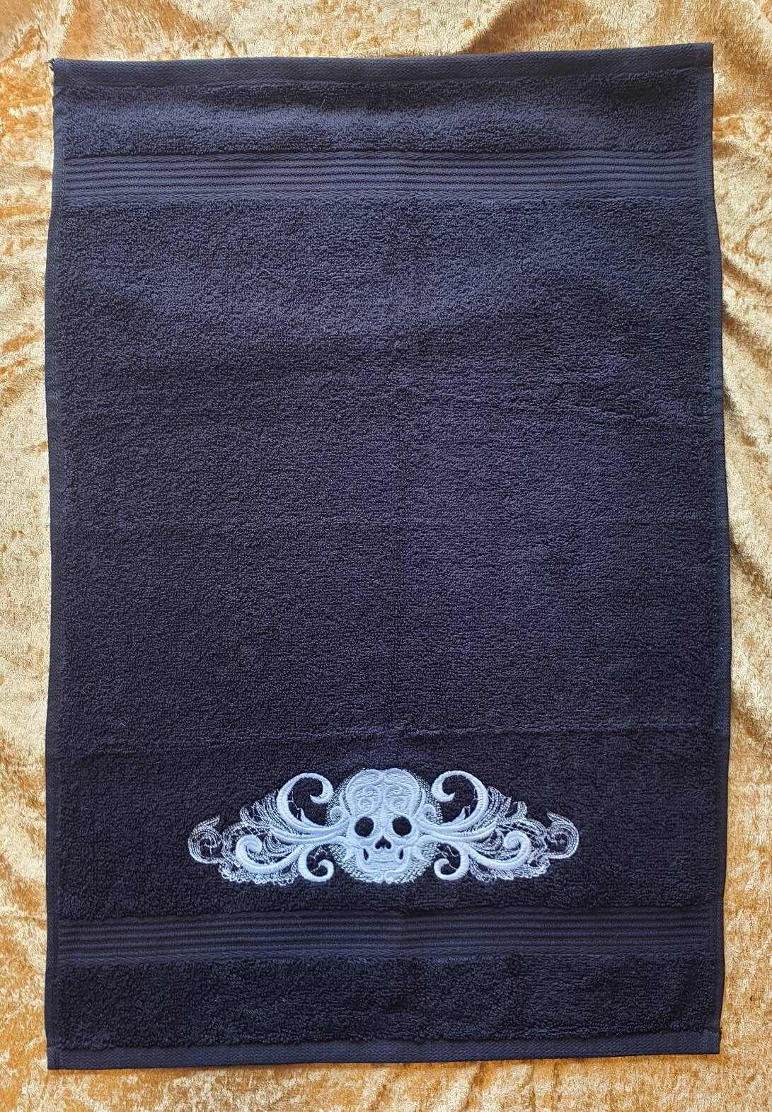 Skull Embroidered Hand Towel: Gothic Halloween Bathroom Decor