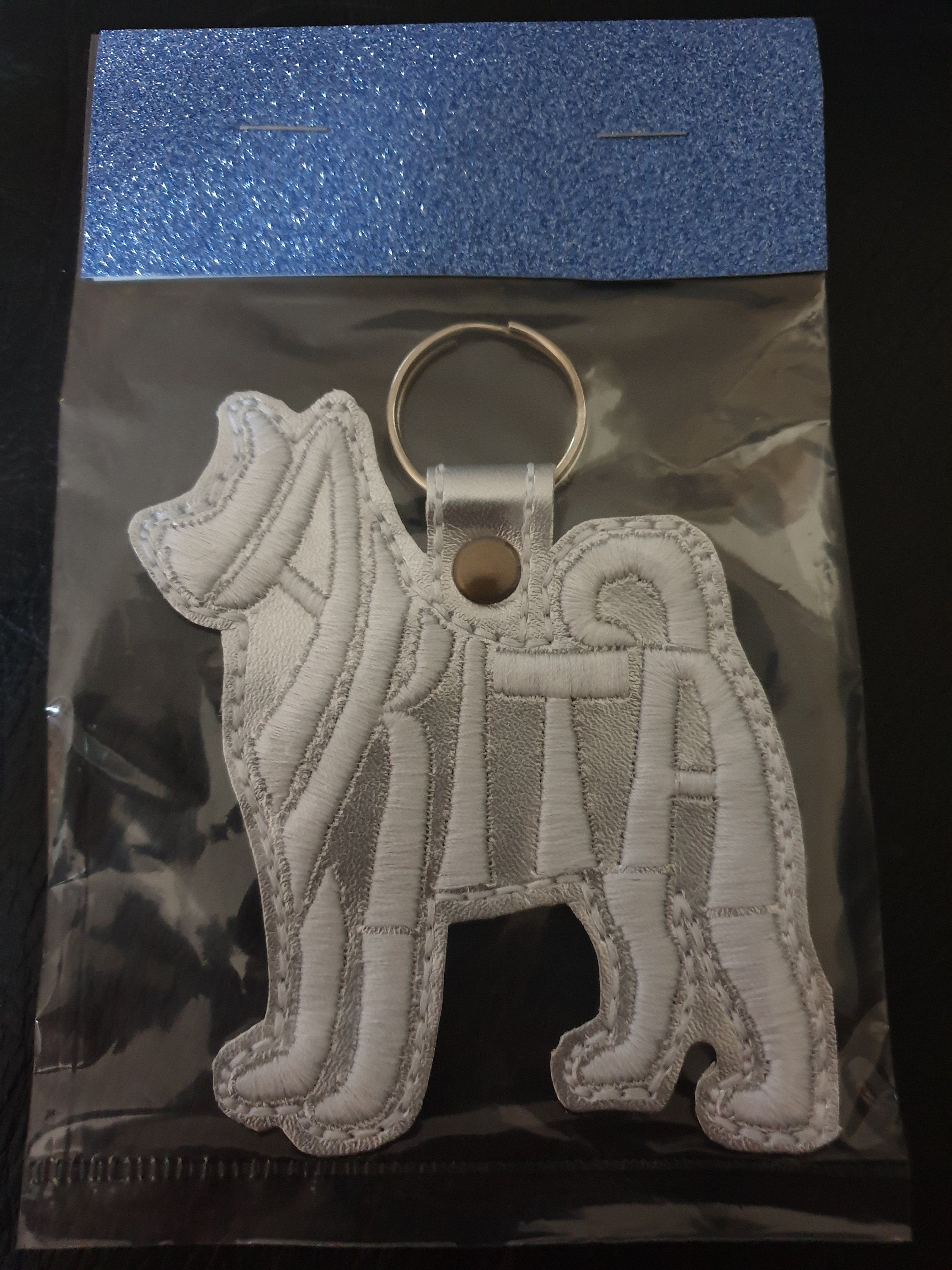 Embroidered Akita Keyring: Faux Leather Dog Key Fob