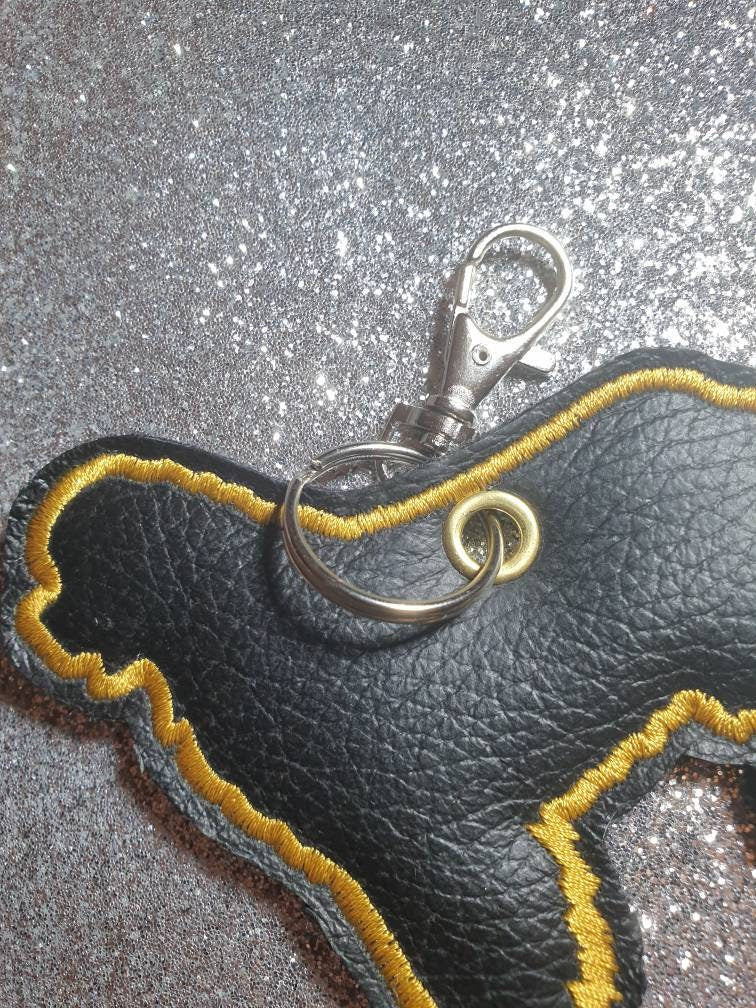 Leather Newfoundland Dog Charm: Embroidered Pet Silhouette