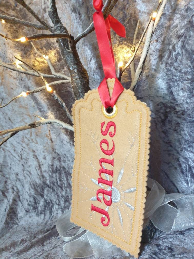 Large Embroidered Christmas tag,  Christmas Gift tag , Gift Tag , Christmas gift tag, Personalised Gift Tag ,Large Gift Tag