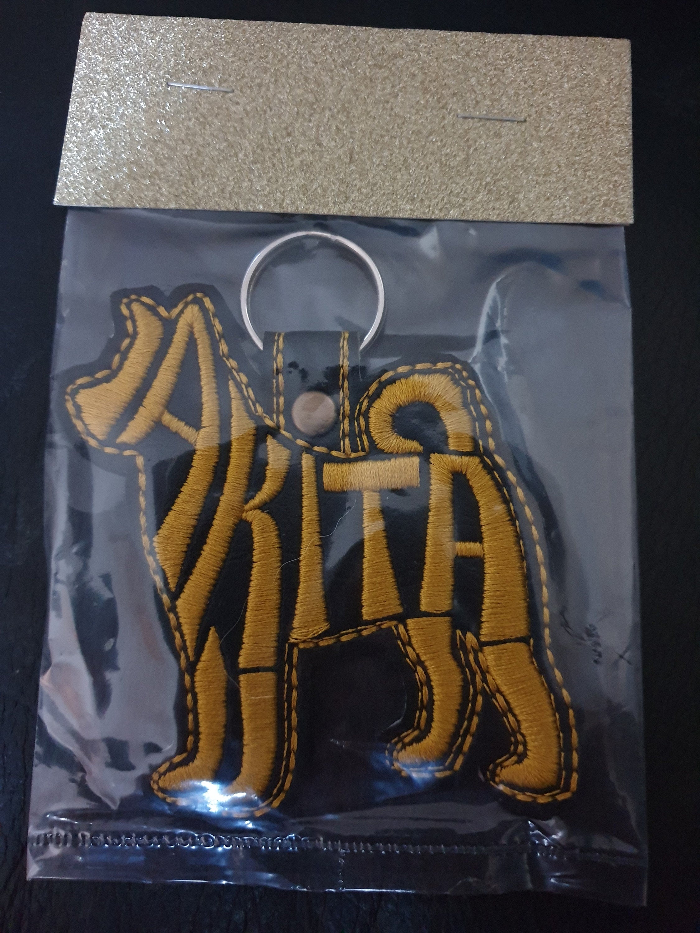 Embroidered Akita Keyring: Faux Leather Dog Key Fob