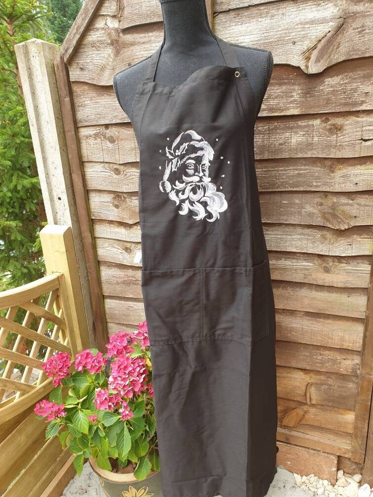 Embroidered Santa Christmas Apron: Novelty Kitchen Gift