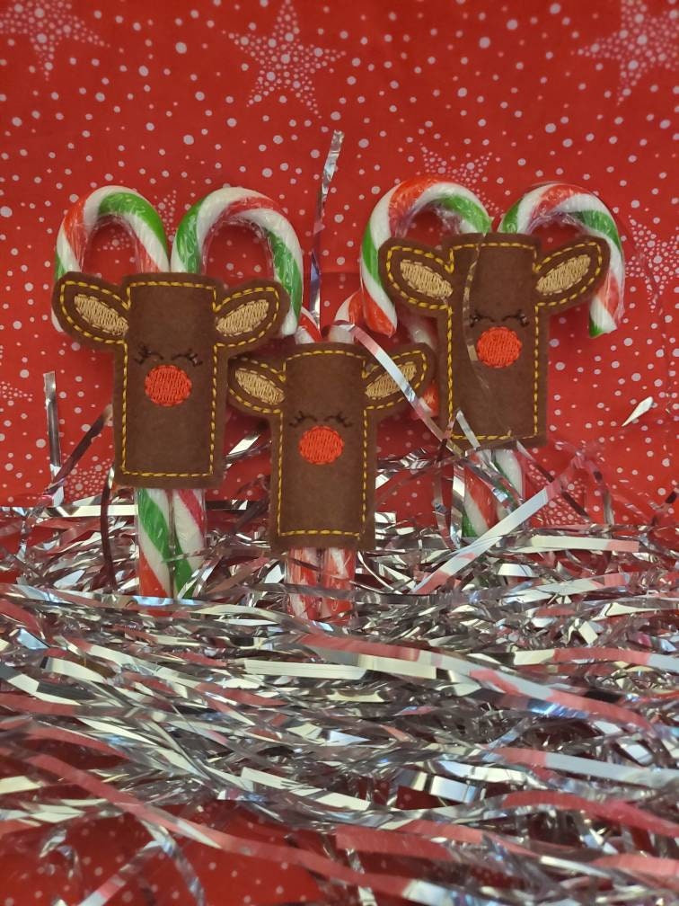 Handmade Reindeer Candy Cane Holder: Christmas Party Favor