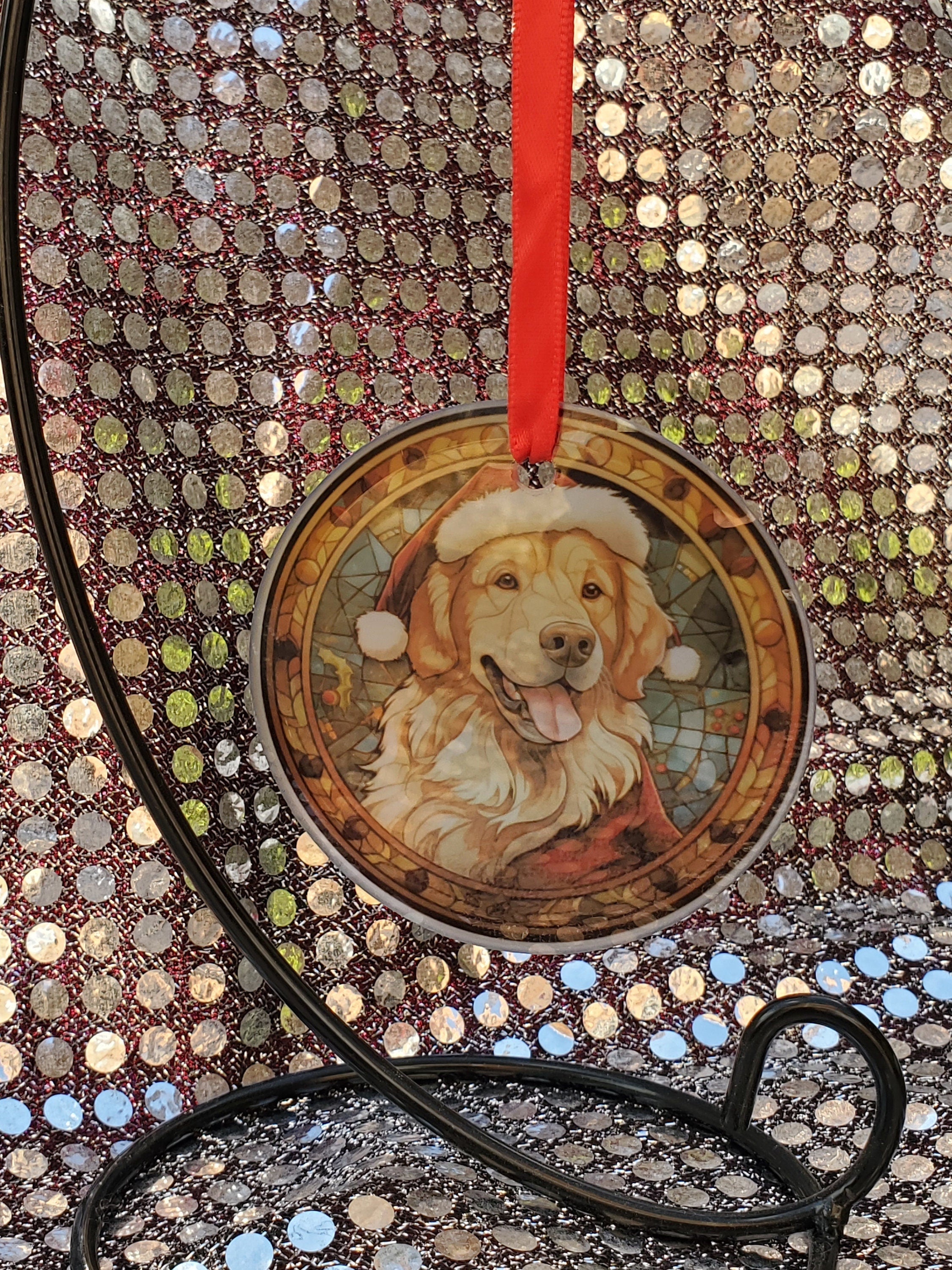 Golden Retriever Christmas Ornament: Printed Stained Glass Suncatcher