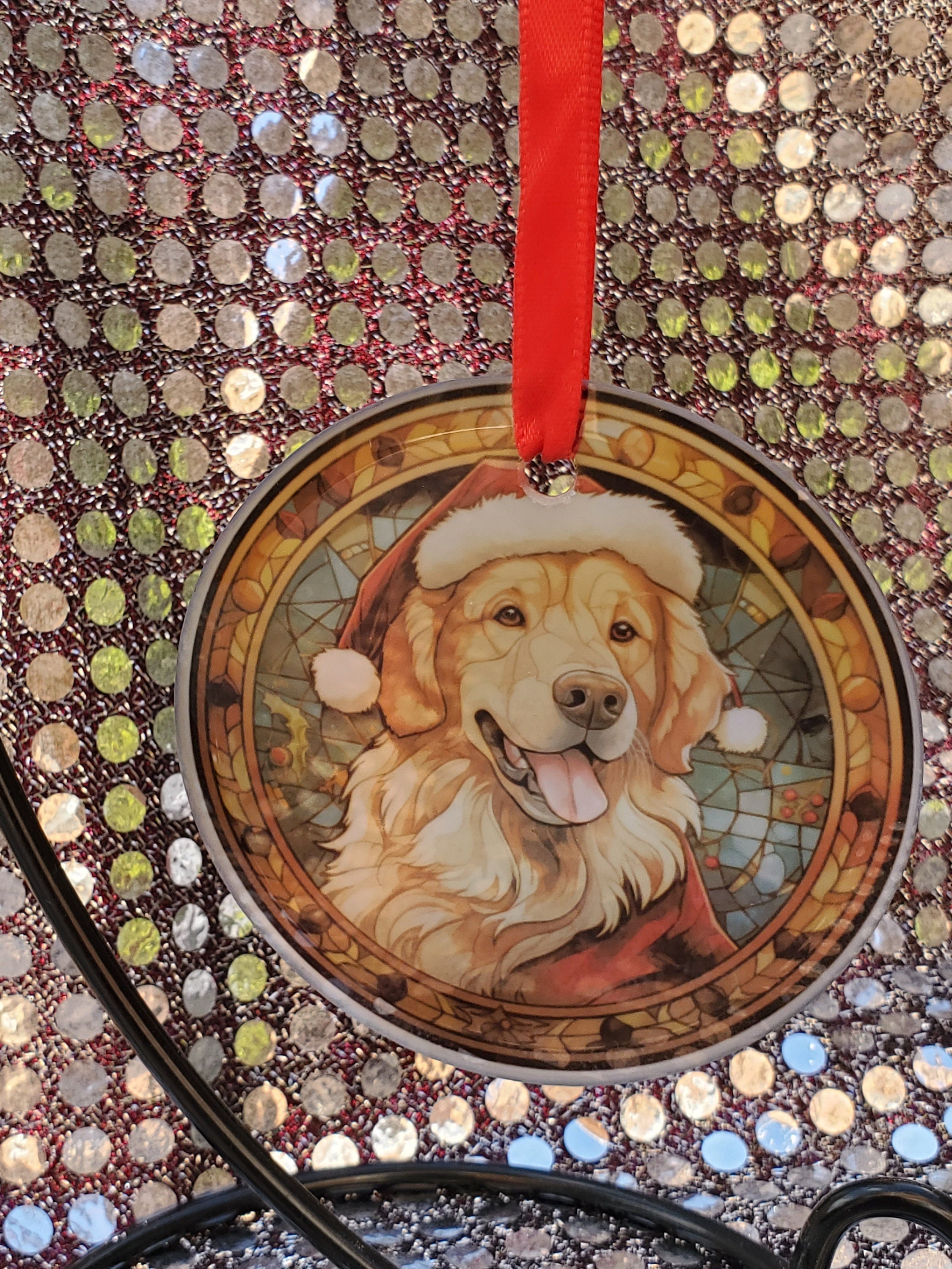Golden Retriever Christmas Ornament: Printed Stained Glass Suncatcher