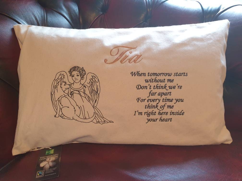 Personalized Pet Memorial Cushion Cover: Pet Loss Gift